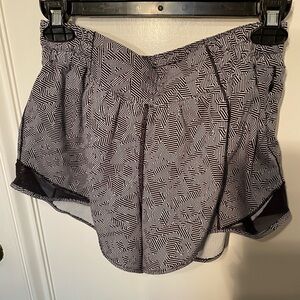 Lululemon run short